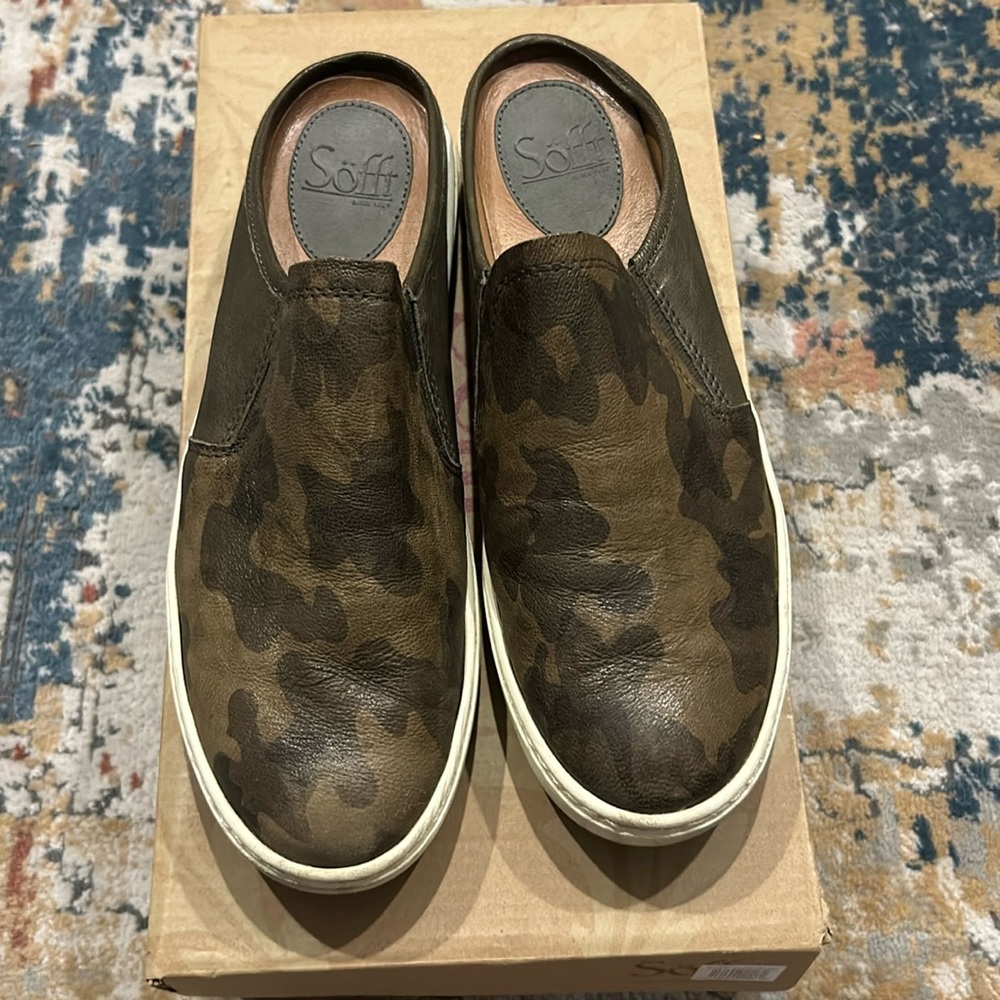 Sofft Slip On Tennis shoes